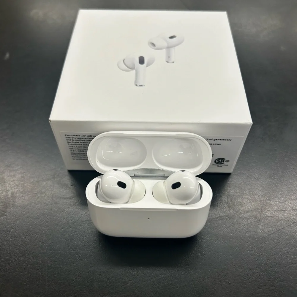 Wireless Earbuds with Charging Case - White